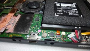 NintendoSwitch　分解　内部