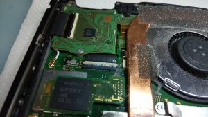 起動不可　NintendoSwitch　液晶コネクタ　周辺